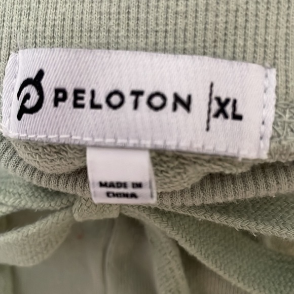 Peloton Celery Green Sweatpants *Flawed XL - Picture 6 of 6